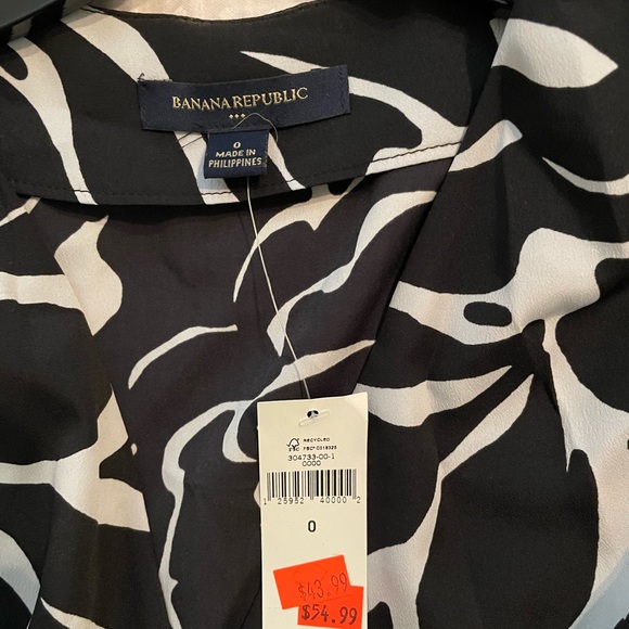 Size 0 Banana Republic Print Black/White Maxi Dress - Picture 5 of 6